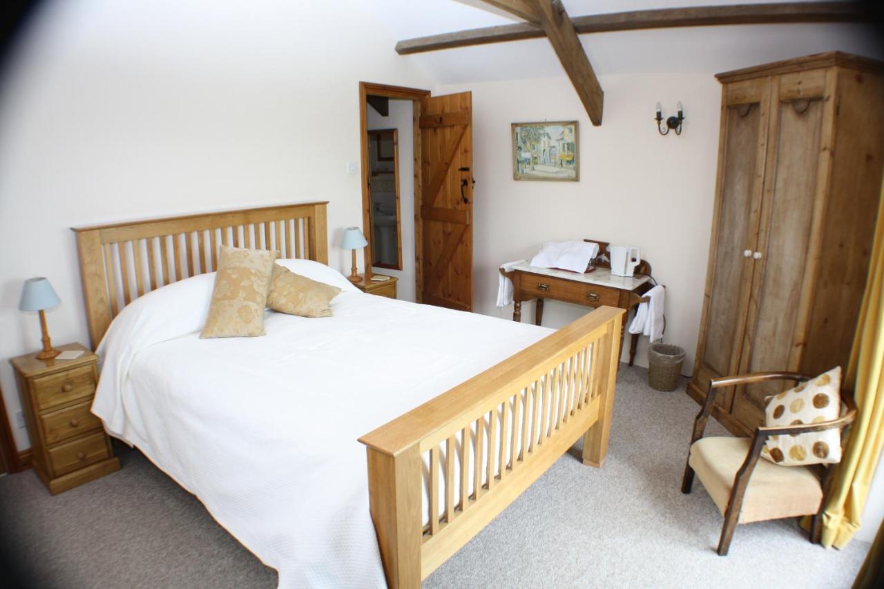 Lower Tresmorn Farmhouse Crackington Haven Extérieur photo